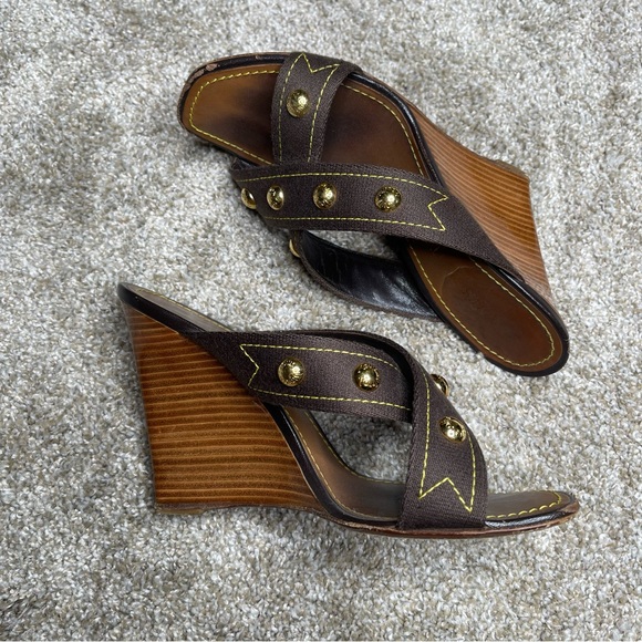 Louis Vuitton Criss Cross Wedge Sandals - Picture 4 of 8